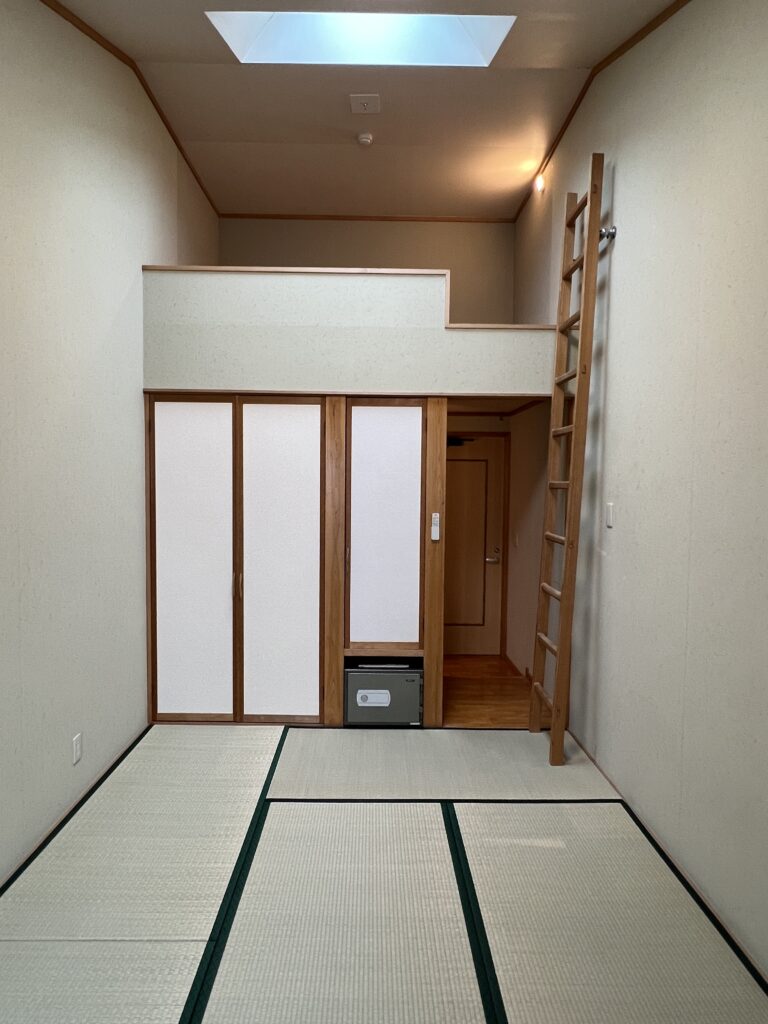 201号室の室内